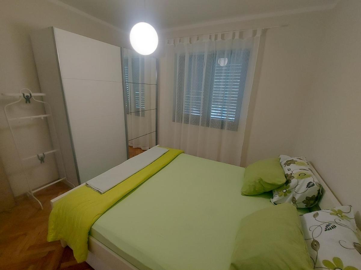 Apartments Iva Tivat Zewnętrze zdjęcie